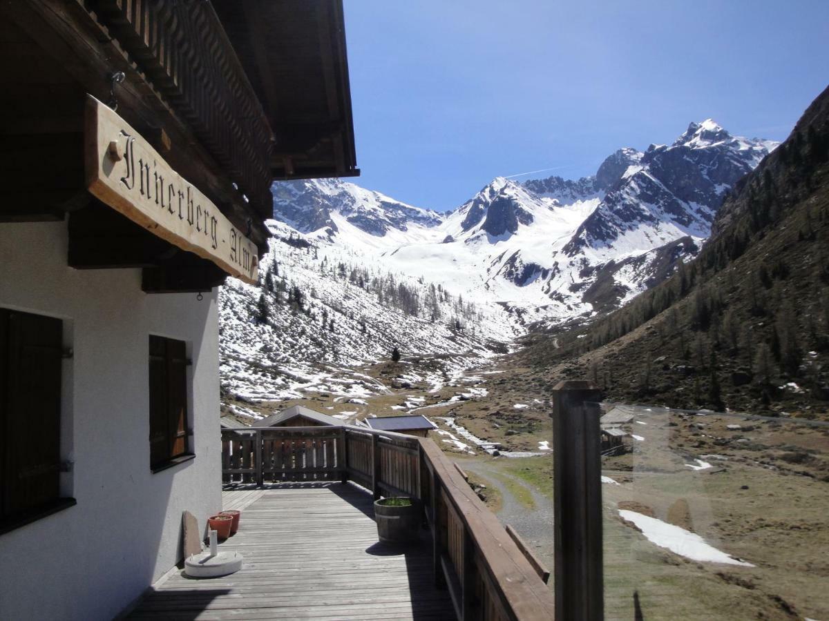 Ferienwohnungen Vier Jahreszeiten Längenfeld Exterior photo